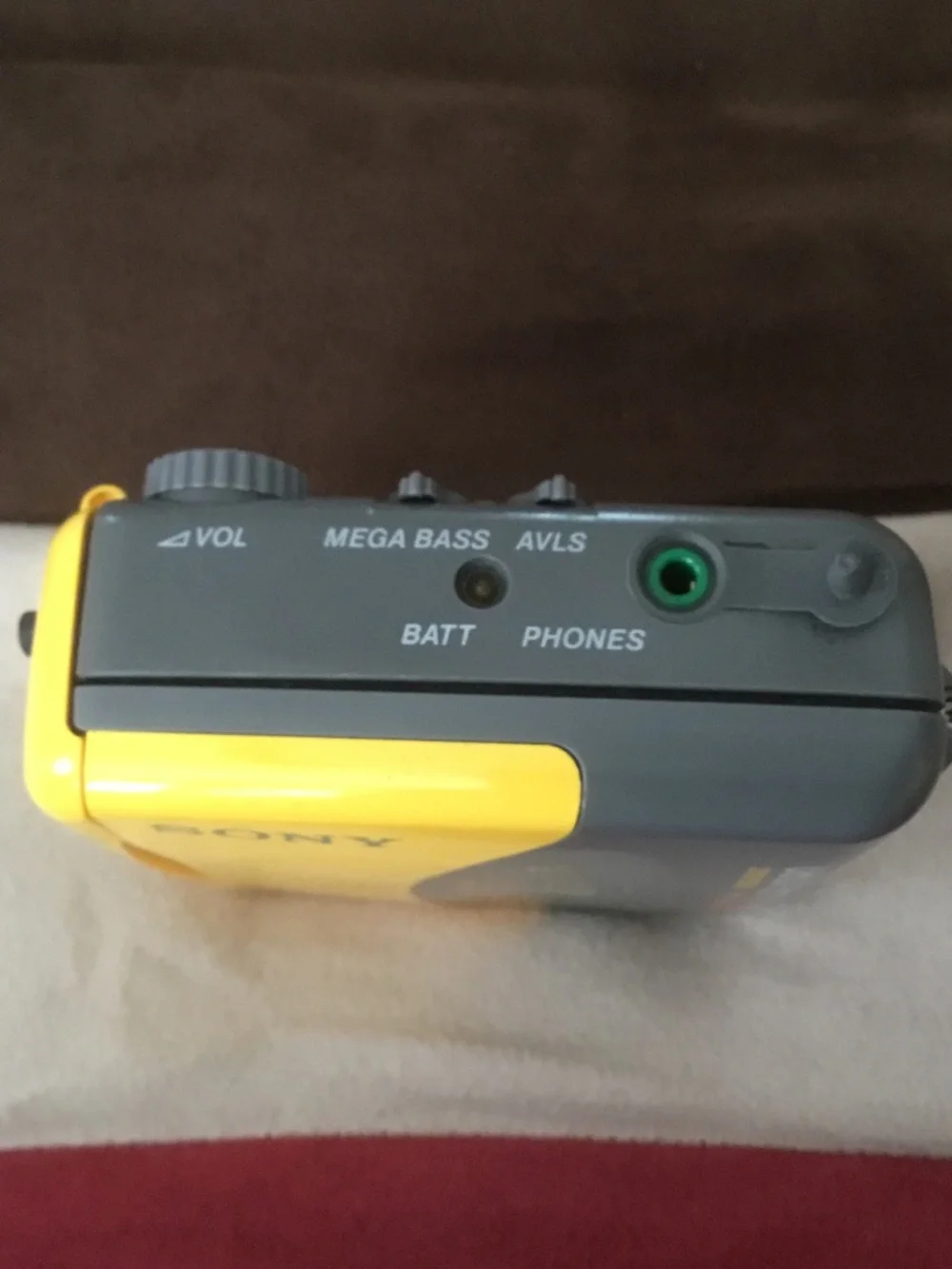 Sony Sports Walkman WM-SX34 Portable Cassette Player Yellow Auto Reverse-WORKING